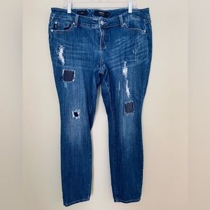 Torrid Skinny High Rise Distressed Jeans Size 16